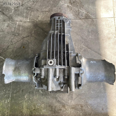 AUDİ A4 4E0501713 DEFRANSİYEL ORJINAL HATASIZ ÇIKMA