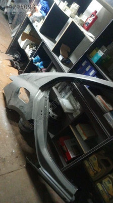 MEGANE 4 SAĞ ARKA ÇAMURLUK