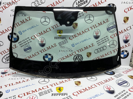 Mercedes EQB ön cam çıkma yedek parça