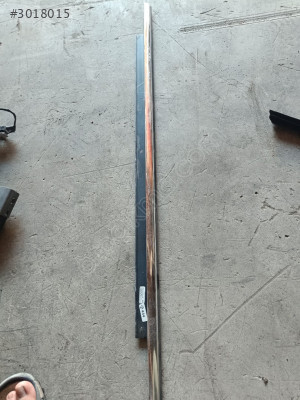 Audi A4 sağ ön cam diş sıyırıcı 8K0 853 284H