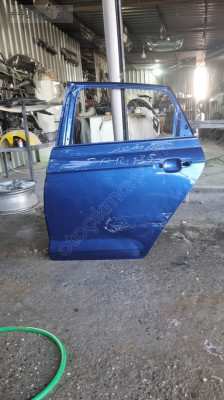 Wolksvagen polo 2021 model sol arka kapi