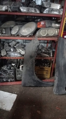 OPEL CORSA SAĞ ÖN ÇAMURLUK ÇIKMA