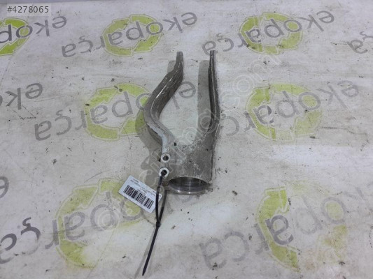 BMW İ SERİSİ 2022 2026 İX İ20 SAĞ ÖN AMORTİSÖR ÇATALI 6890576