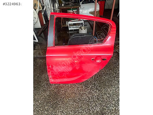 HYUNDAİ İ20 TROY SAĞ ARKA KAPI ÇIKMA ORJİNAL