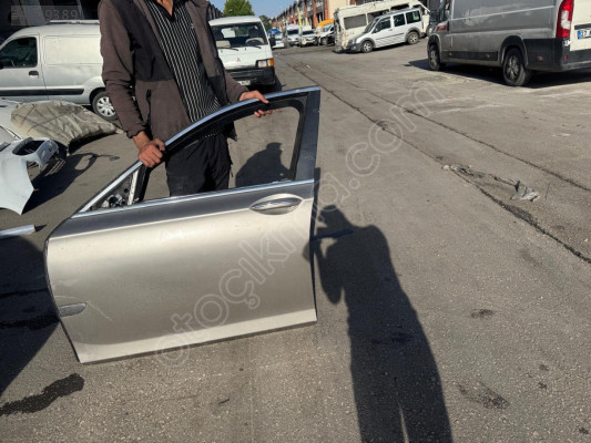 BMW 7 SERİSİ F01 SAĞ SOL ÖN ARKA KAPI ORJINAL DOLU