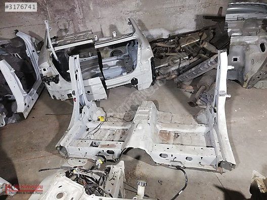 VOLVO S60 SAĞ SOL MARŞPİYEL ORTA DİREK SACI TAVAN ARKA ŞASİ PODY