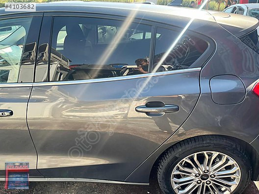 FORD FOCUS 4 SOL ARKA KAPI ORİJİNAL ÇIKMA HATASIZ