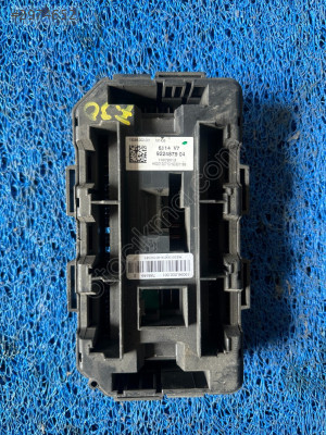 BMW 320 F30 922487904 SİGORTA KUTUSU ÜÇEL OTO ÇIKMA BURSA