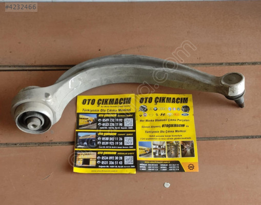 AUDİ Q7 SAĞ ÖN SALINCAK 4M0407696