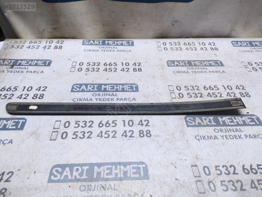 ÇIKMA OPEL CORSA C SOL ARKA KAPI BANDI ÇITASI