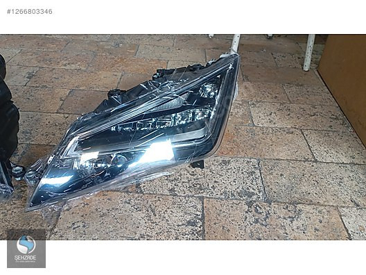 SEAT LEON SOL FAR ÇIKMA ORJİNAL