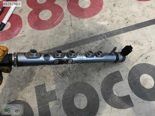 BMW E81 E87 E92 E60 320D M. SÖKMESİ YAKIT DAĞITICI 779788201