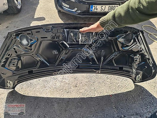 FORD COURİER SİYAH MOTOR KAPUTU ORJİNAL BOYASIZ