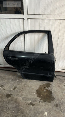 Mercedes benz sağ arka kapı