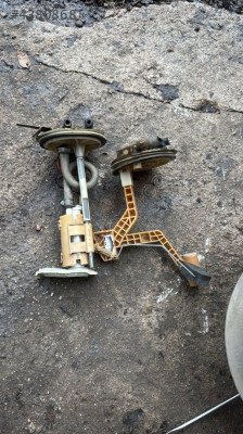 R19 Europa R9 Broadway Benzin Şamandıra ve Pompa