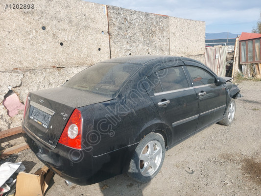 CHERY ALİA 1.6 ÇIKMA PARÇALARI MEVCUTTUR