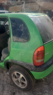OPEL CORSA B ÇIKMA ORJİNAL SOL ARKA ÇAMURLUK