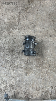 Renault Kango2 klima kompresörü