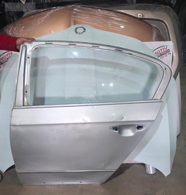 2006/2010 VW PASSAT B6 GRİ SOL ARKA KAPI ORJINAL