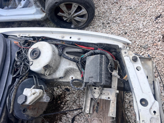 FORD MONDEO KESME ÖN PODYE SACI SAĞ SOL HATASIZ