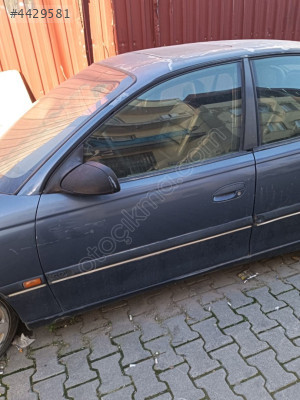 1995 opel omega sol ön kapı