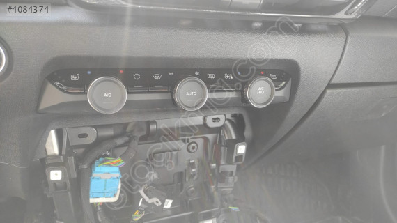 CİTROEN C4X KLİMA KONTROL PANELİ KLİMA DÜGMESİ