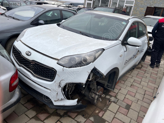 KİA SPORTAGE FAR TAKIMI