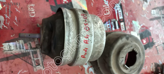 Audı A4 Sağ Motor Takozu 05-08 8E0199382AG