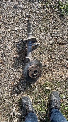 Peugeot 106 sol taşıyıcı sökme