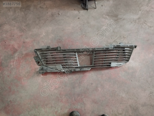 PEUGEOT 2008 ÖN TAMPON IZGARASI 9826327480 YENİ KASA