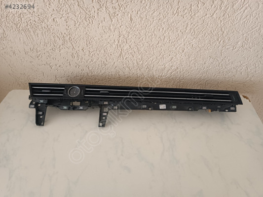 Passat B8 torpido ızgarası 3G1858416