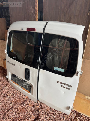 PEUGEOT BİPPER ÇIKMA BAGAJ KAPAKLARI