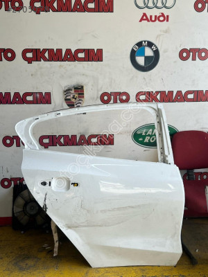 FORD FOCUS MK4 SAĞ ARKA KAPI