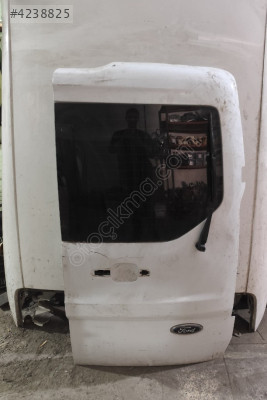 FORD CONNECT BAGAJ KAPAĞI SAĞ TARAF DOLU BEYAZ ORİJİNAL PARÇA
