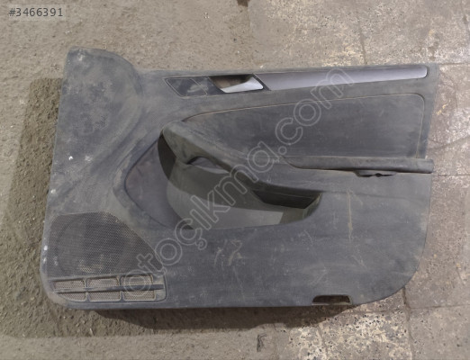 VOLKSWAGEN JETTA SAĞ ÖN KAPI DÖŞEMESİ 2011 2014 ÇIKMA PARÇA