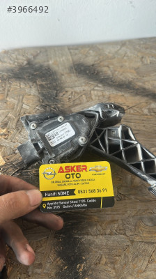 Astra k gaz pedalı