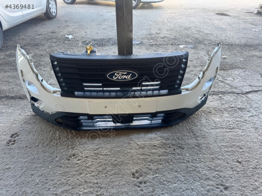 FORD TOURNEO COURİER ÖN TAMPON ÇIKMA ORJİNAL