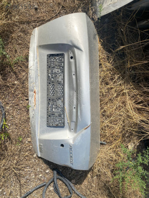 Hyundai accent era bagaj kapağı