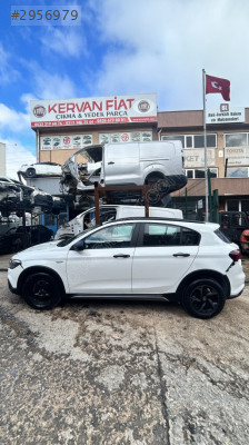 Fiat Egea Cross Kapılar