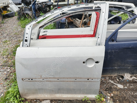 2013 VW TOURAN SOL ÖN KAPI