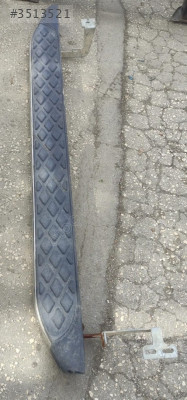 VOLKSWAGEN TOUAREG YAN BASAMAK