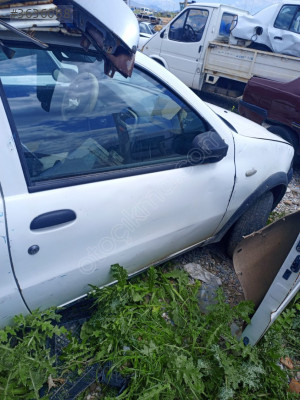 Fiat Strada sağ ön kapı