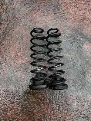 2006 megane 2 arka helezyon yayları