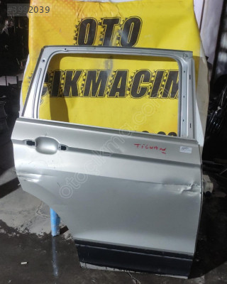 VOLKSWAGEN TİGUAN 16-23 SAĞ ARKA KAPI