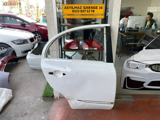 NİSSAN MİCRA SAĞ ARKA KAPI ORJİNAL