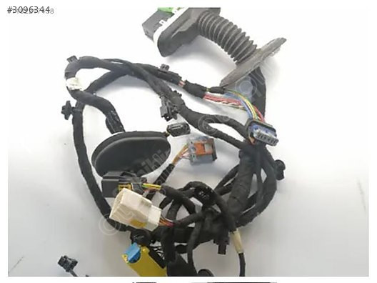 MOTOR KABLOSU OEM: 9811685580 PEUGEOT 3008 ORJİNAL ÇIKMA