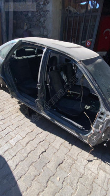 OPEL VECTRA B SAĞ MARŞ BİEL KESME