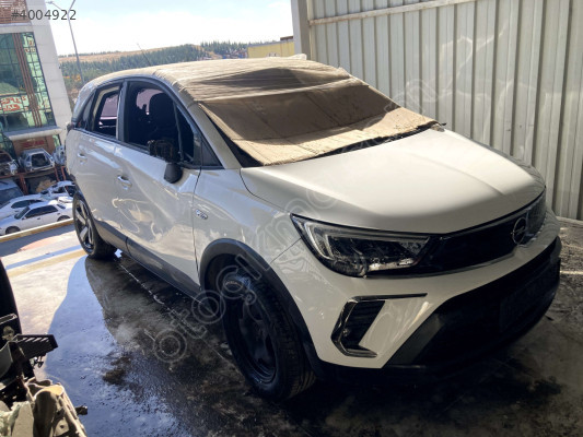 ÖZMEN OPEL CROSSLAND SAĞ ARKA KAPI