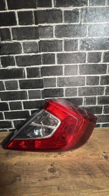 HONDA CİVİC FC5 SAĞ DIŞ STOP