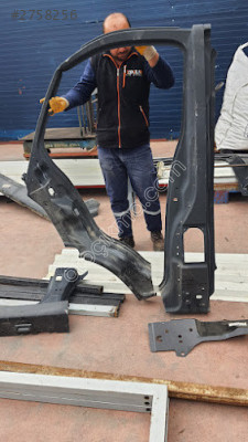 RENAULT TRAFİC 3 SOL YAN DUVAR SACI SEFALILAR OTO CIKMA